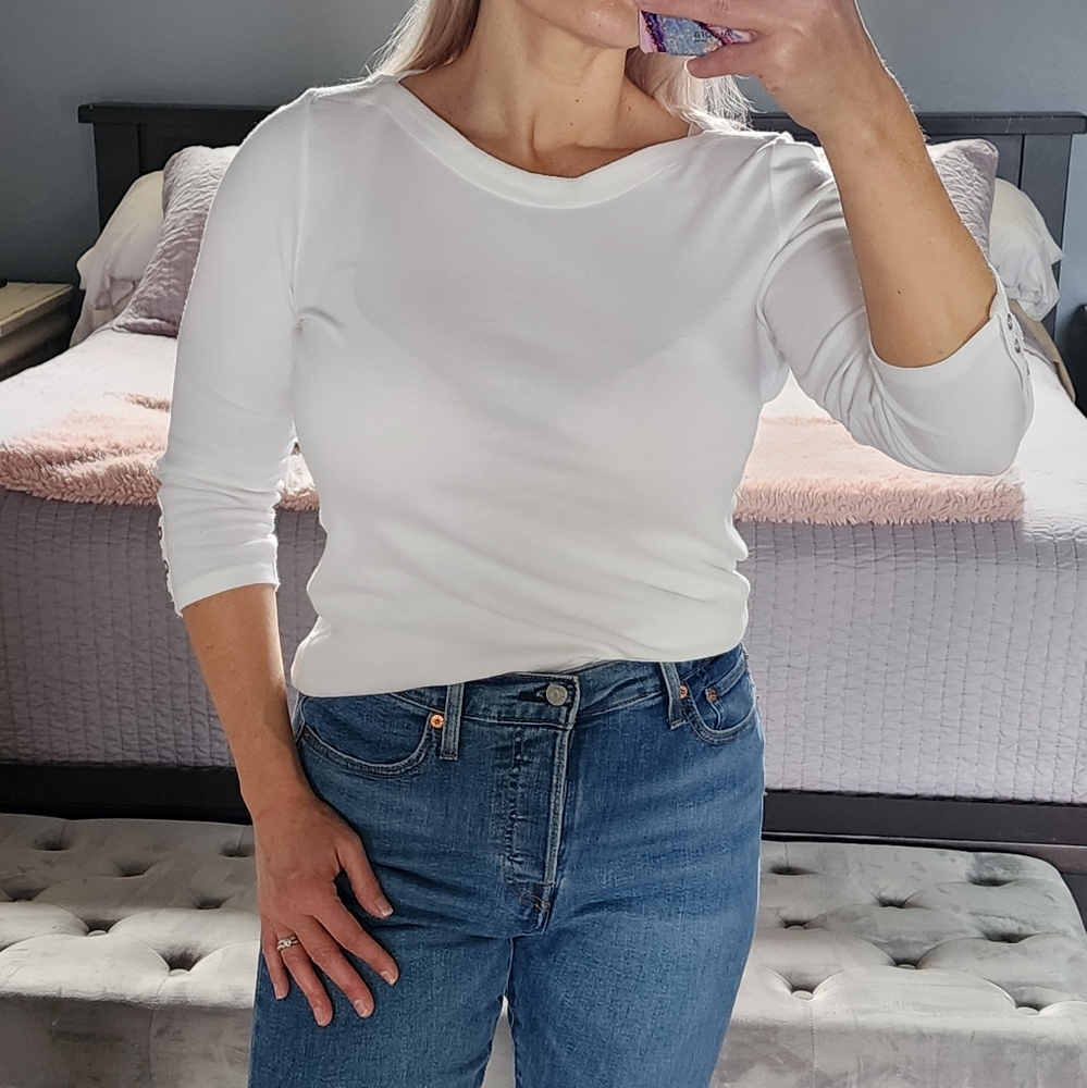 Essential Basic White Tee - image 3